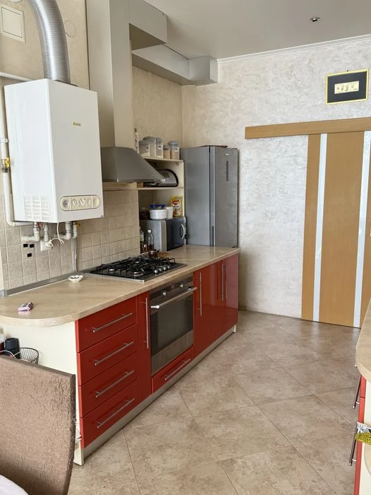 Продаж 3-о кімнатної квартири, р-н Боздош