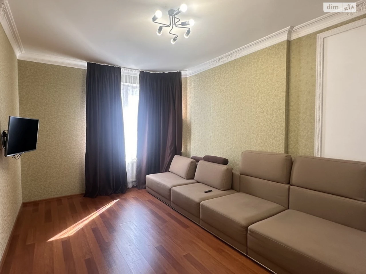 Продажа квартир Приморский.