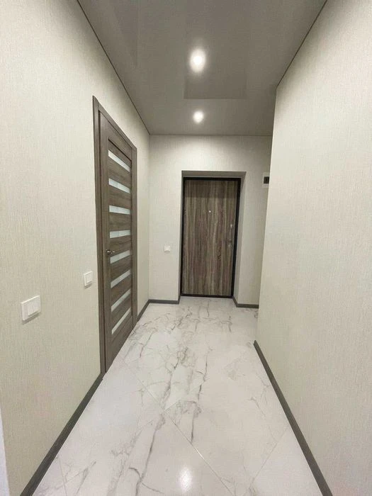 Selling 1 apartment in a new building in the Ptichka Saltovka residential complex. Certificate