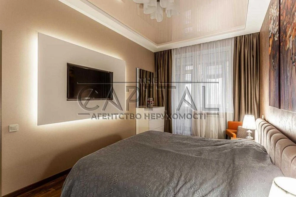 Sale of an exclusive apartment in the residential complex "Royal Tower" Tetris Hall