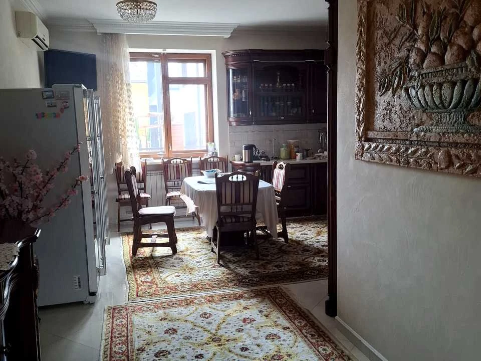 House. Vinnytsia, General Arabeya St.