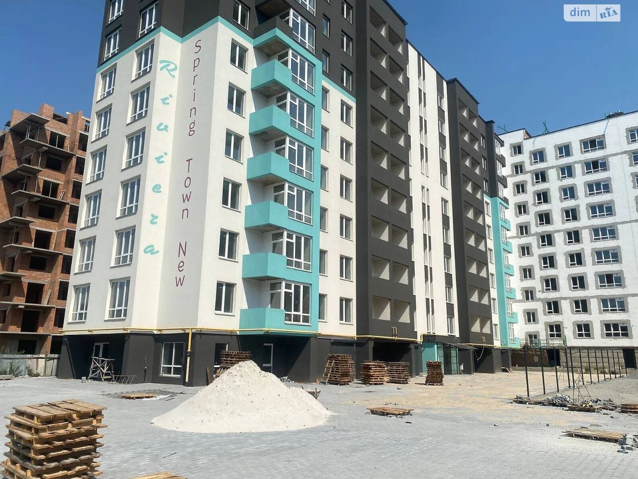 Продаж Квартира Виставка