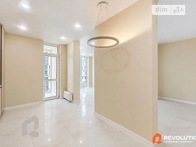 Sale of 2-room apartment 66.3 sq. m. on Hlybochytska Street, 13 building