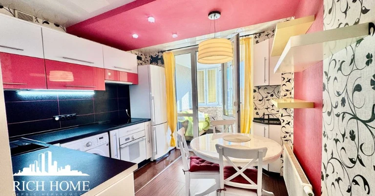 For sale spacious 1-room apartment, 46 sq.m. Chervonaya Kalina, 68