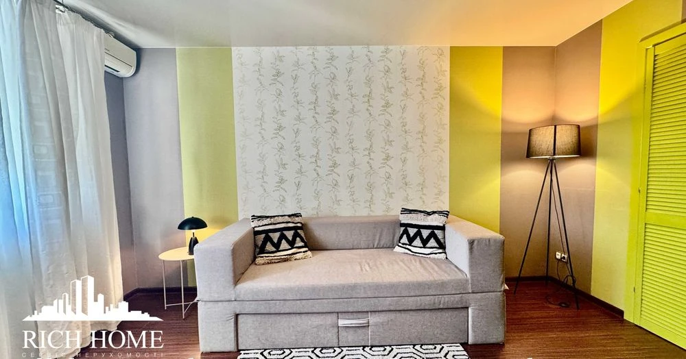 For sale spacious 1-room apartment, 46 sq.m. Chervonaya Kalina, 68