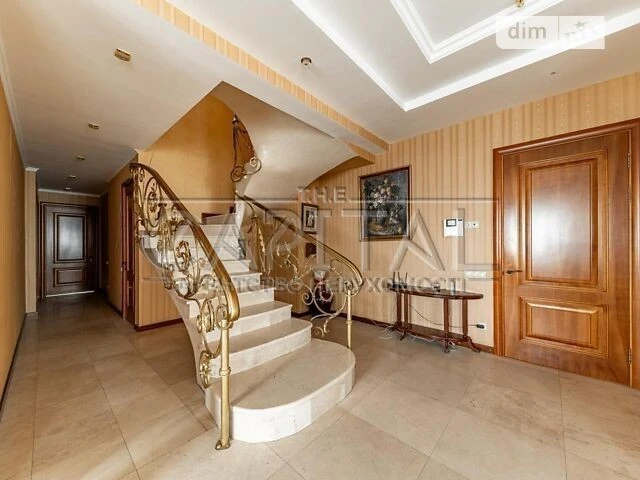 Продаж 5к квартири 267 кв. м на пров. Несторівський 6 • ID 3