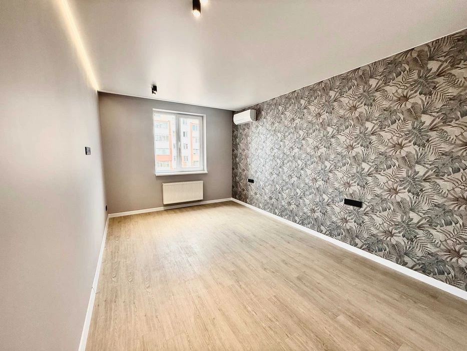 Selling a classy European-style two-room apartment in a new building in Saltovka, Ptichk residential complex