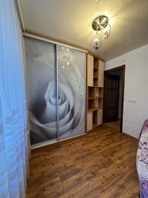Продам 3 кімнатну квартиру р-н Чайка