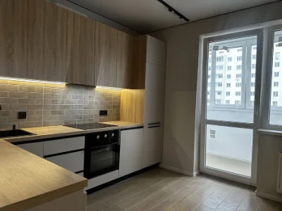Selling a 2-room apartment (74 square meters) in the Mira 3 residential complex (part 1).