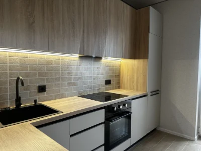 Selling a 2-room apartment (74 square meters) in the Mira 3 residential complex (part 1).