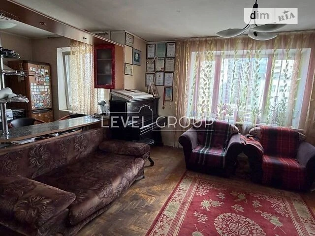Продаж 3к квартири 70 кв. м на вул. Борщагівська 173/187 • I
