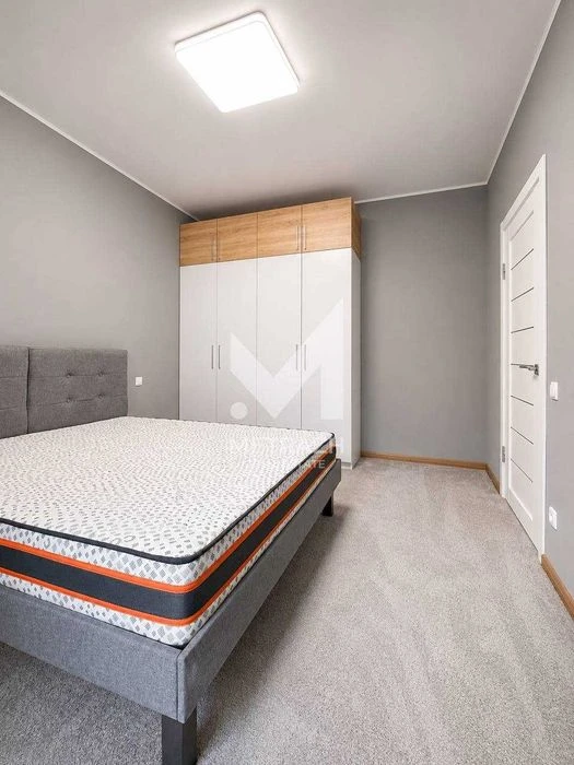 I will sell a 2-room apartment (Euro-class) in the center, Gudanova Street, capital city