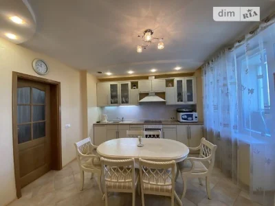 Продаж 3к квартири 105.1 кв. м на просп. Миколи Бажана 16 •