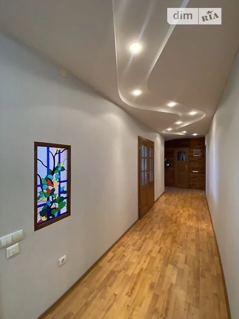 Продаж 3к квартири 105.1 кв. м на просп. Миколи Бажана 16 •