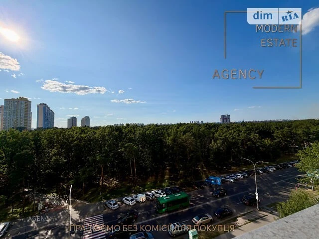 Sale of 2-room apartment 96 sq. m on Knyazya Romana Mstislavycha Street