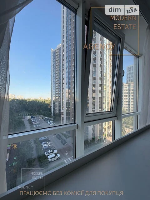 Sale of 2-room apartment 96 sq. m on Knyazya Romana Mstislavycha Street