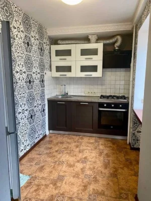 3-room apartment for sale near the metro station Polytechnic Institute, Bereste Avenue