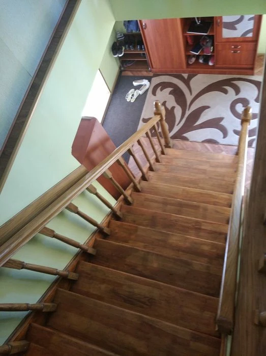 House Yuzhny/Kommunarsky plus second house Possible by certificate,