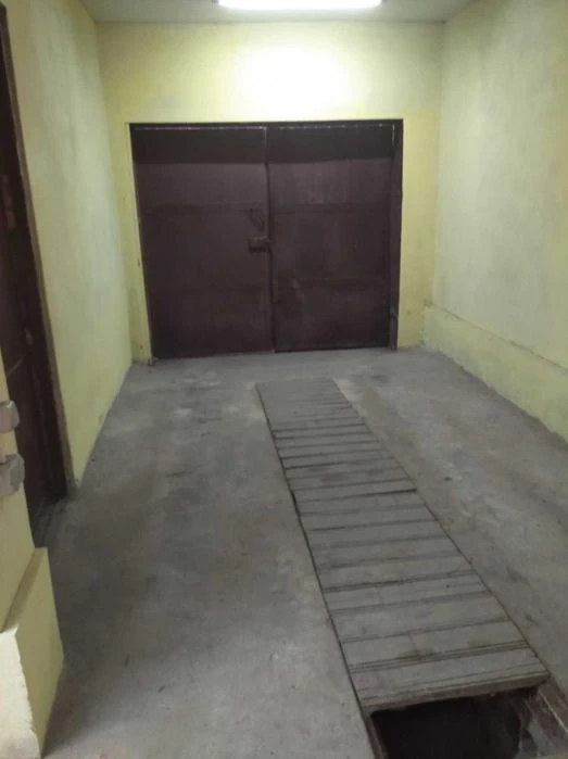House Yuzhny/Kommunarsky plus second house Possible by certificate,