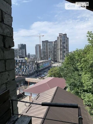 Sale of 2-room apartment 46 sq. m. on Igora Branovytskoho St. 3 •