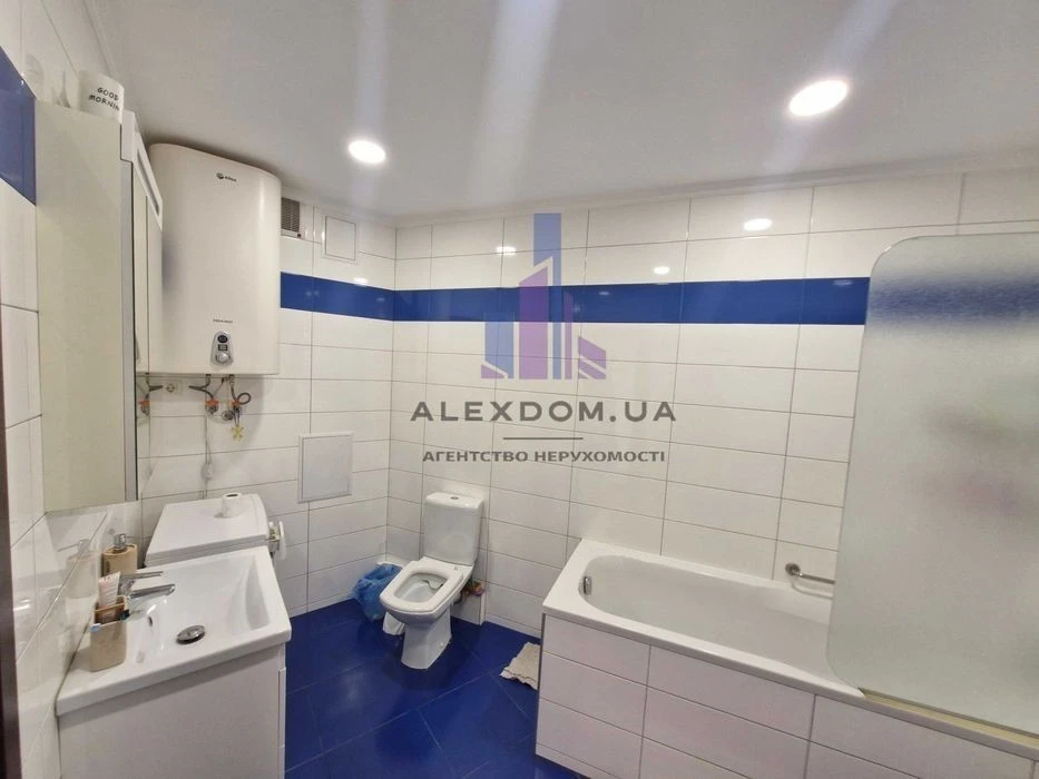EXCLUSIVE! 1-room apartment for sale, Mezhova St., building 23-B, Vinogr