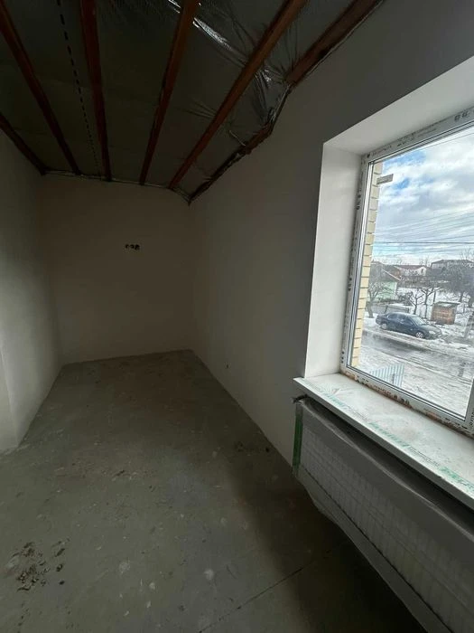 Продам будинок на вул.Богомольця 5330