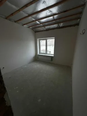 Продам будинок на вул.Богомольця 5330