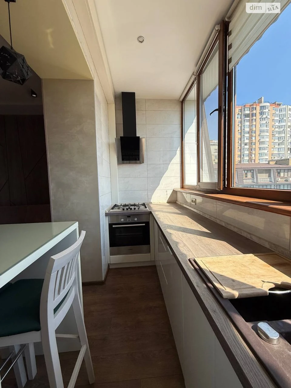 Продажа квартир Приморский.