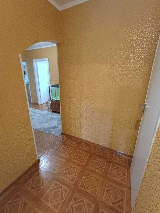 Продажа: 3-х комн. квартиры 64 кв. г. Центр ул. Болгарс