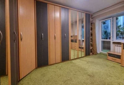 For sale 3-room. Boychuk Mykhailo St. 23, 56 sq. m. Pechersk!