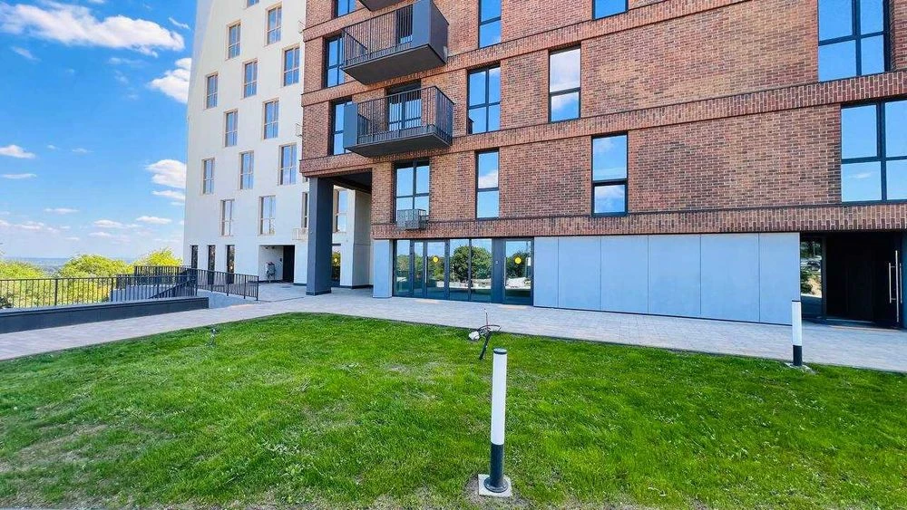 Продажа 1-комнатной квартиры с ремонтом в ЖК Viking Hills
