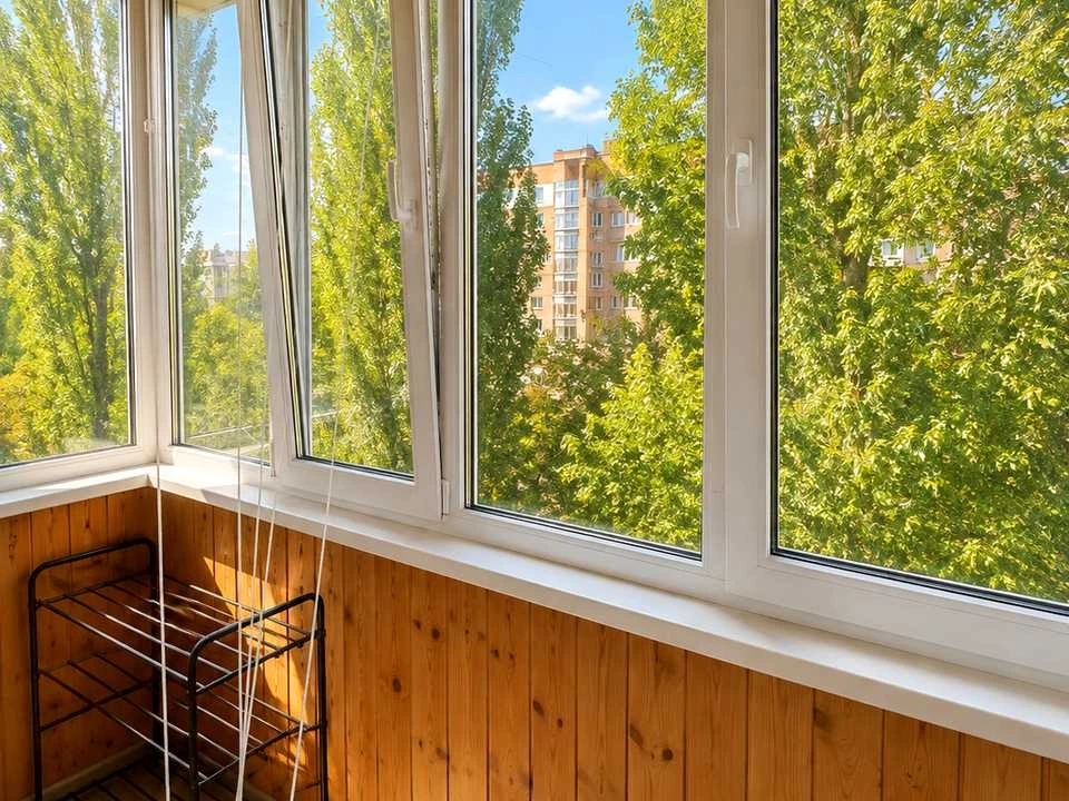 Квартира. Киев, Авиаконструктора Антонова ул. (Авиации)
