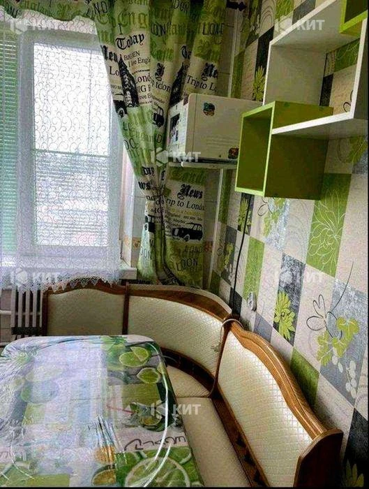 2 rooms. 46 sq. m. Saltovka (Barab., Ukraine), Academician Barabashov metro station,