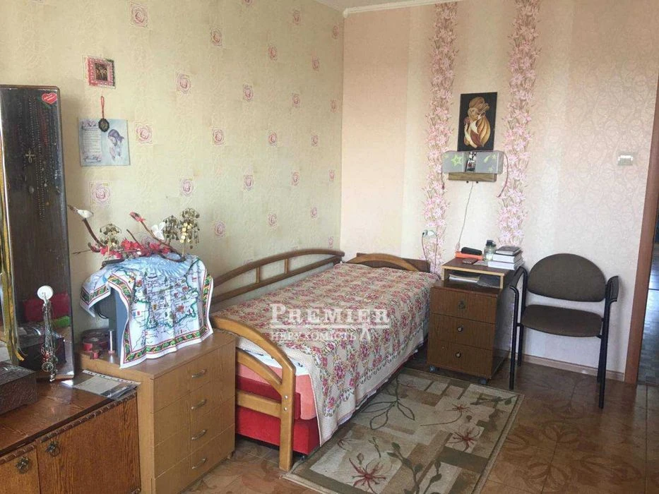 3-комнатная квартира на Добровольского