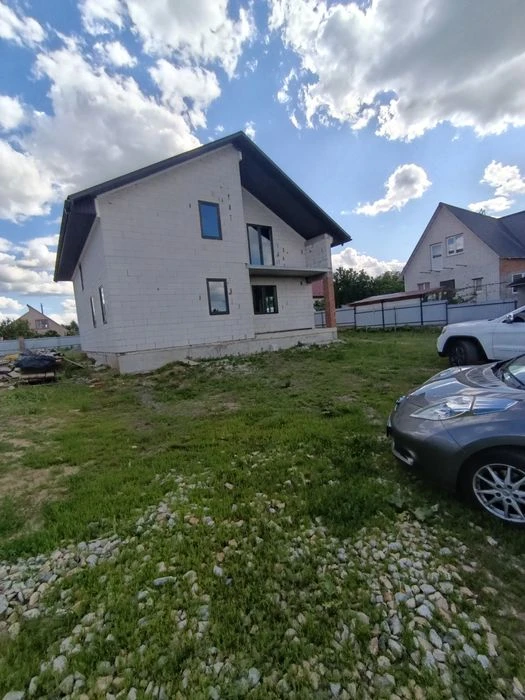 4-room house for sale in Vinnytskie Khutor.
