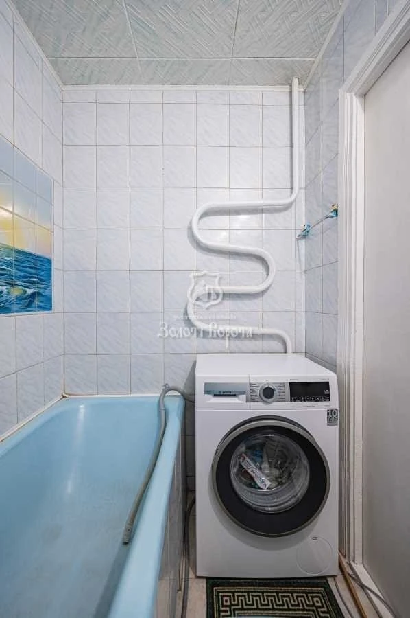 Sale of a 3-room apartment of 70.1 m², 28 Svetlytskyi str