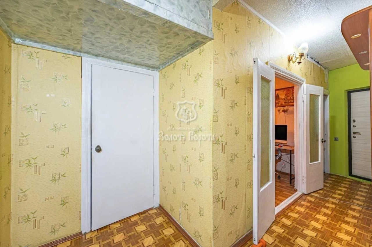 Sale of a 3-room apartment of 70.1 m², 28 Svetlytskyi str