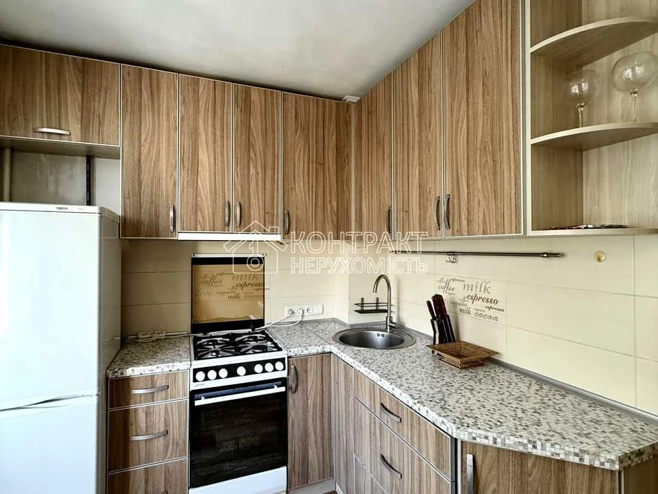 Apartment. Kharkiv, Yubileiny Ave. ()
