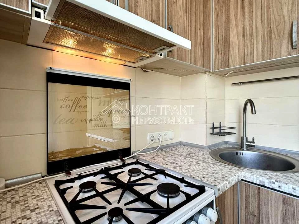 Apartment. Kharkiv, Yubileiny Ave. ()