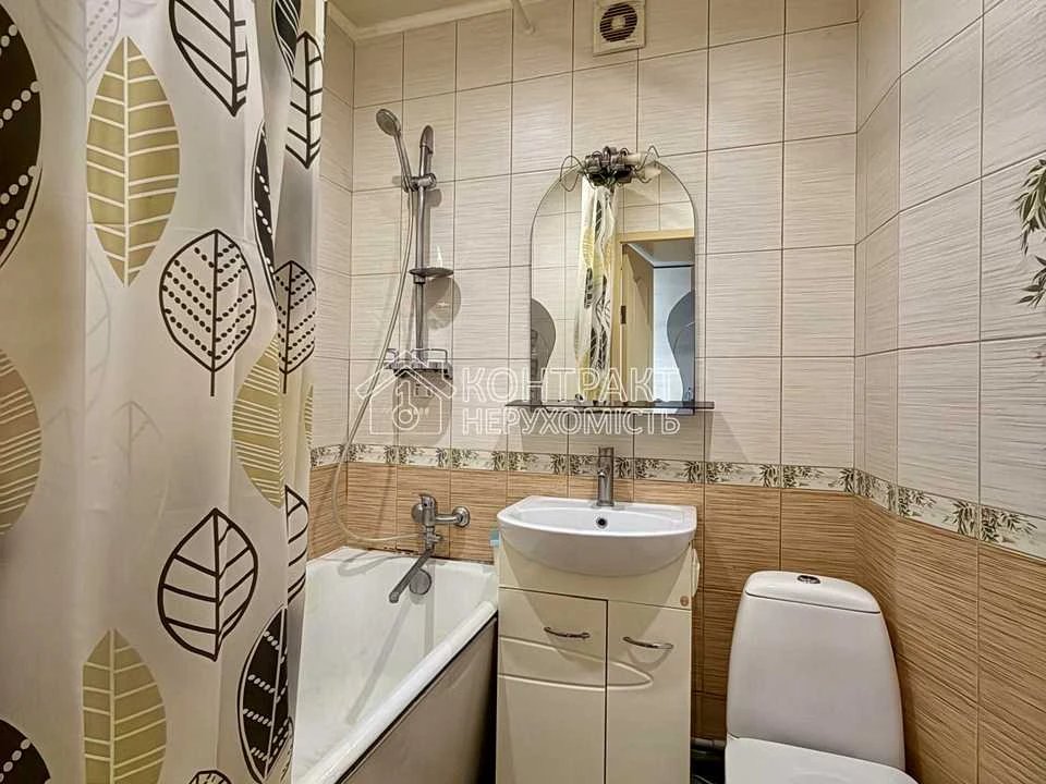Apartment. Kharkiv, Yubileiny Ave. ()