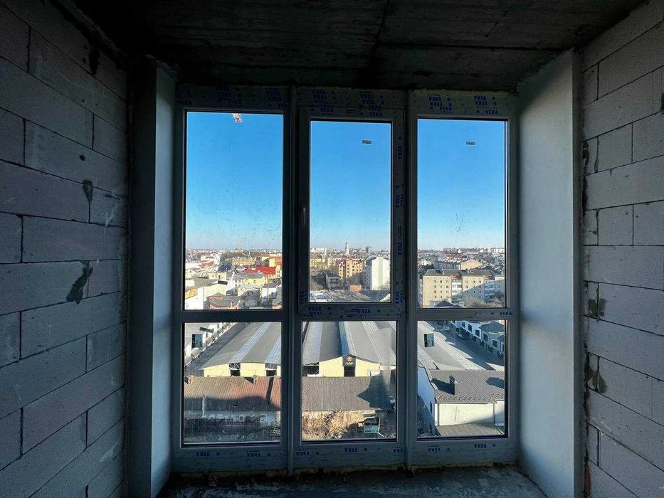 Срочная продажа двухкомнатной квартиры в центре города