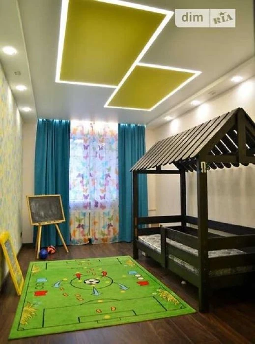 Продается 3 ком. кв. ул. Дудыкина в Днепровском районе.