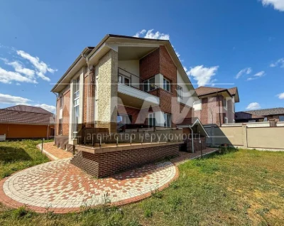 PREMIUM class house on a beautiful territory of 300 m2, 4 bedrooms