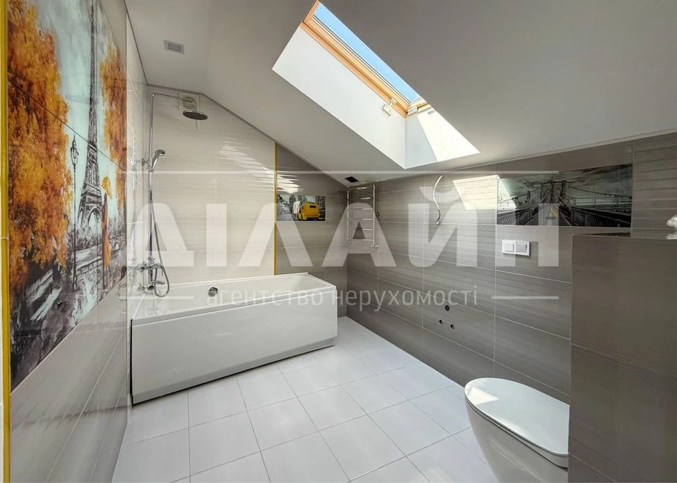 PREMIUM class house on a beautiful territory of 300 m2, 4 bedrooms