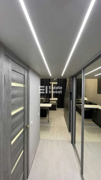 I will sell a 1-room apartment in the residential complex Vorobyovy Gory-8, Shevchenkov lane
