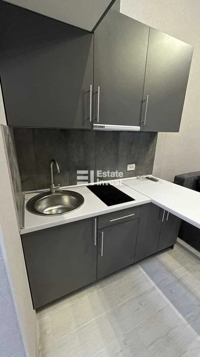 I will sell a 1-room apartment in the residential complex Vorobyovy Gory-8, Shevchenkov lane