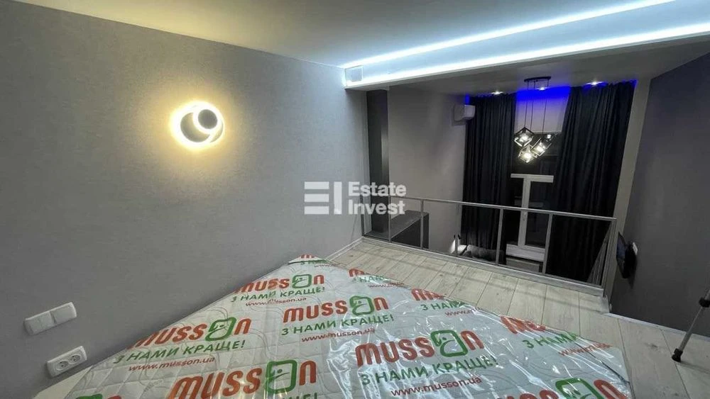 I will sell a 1-room apartment in the residential complex Vorobyovy Gory-8, Shevchenkov lane