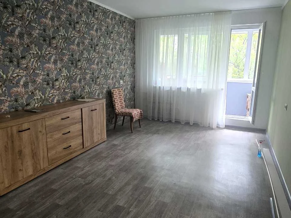 Apartment. Kharkiv, Metrostroynikov St.