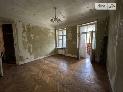 Sale of 3-room apartment 81.7 sq. m. on Hetman Pavla Skoropa street