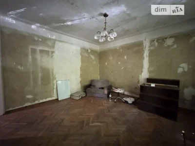 Sale of 3-room apartment 81.7 sq. m. on Hetman Pavla Skoropa street